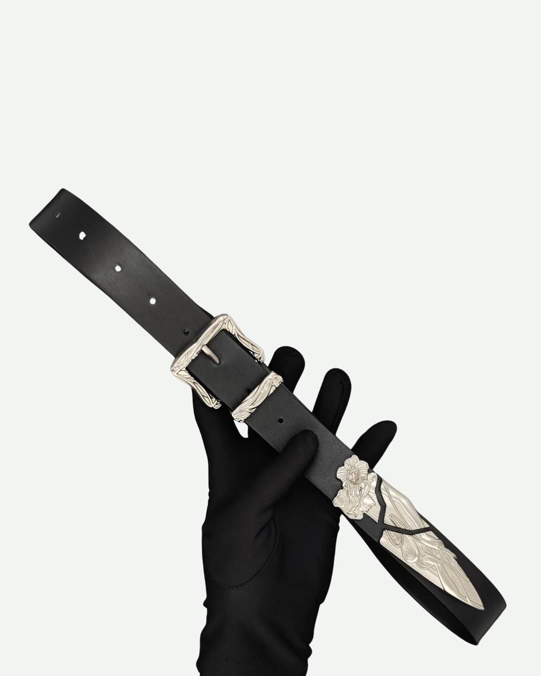 Broken sword belt