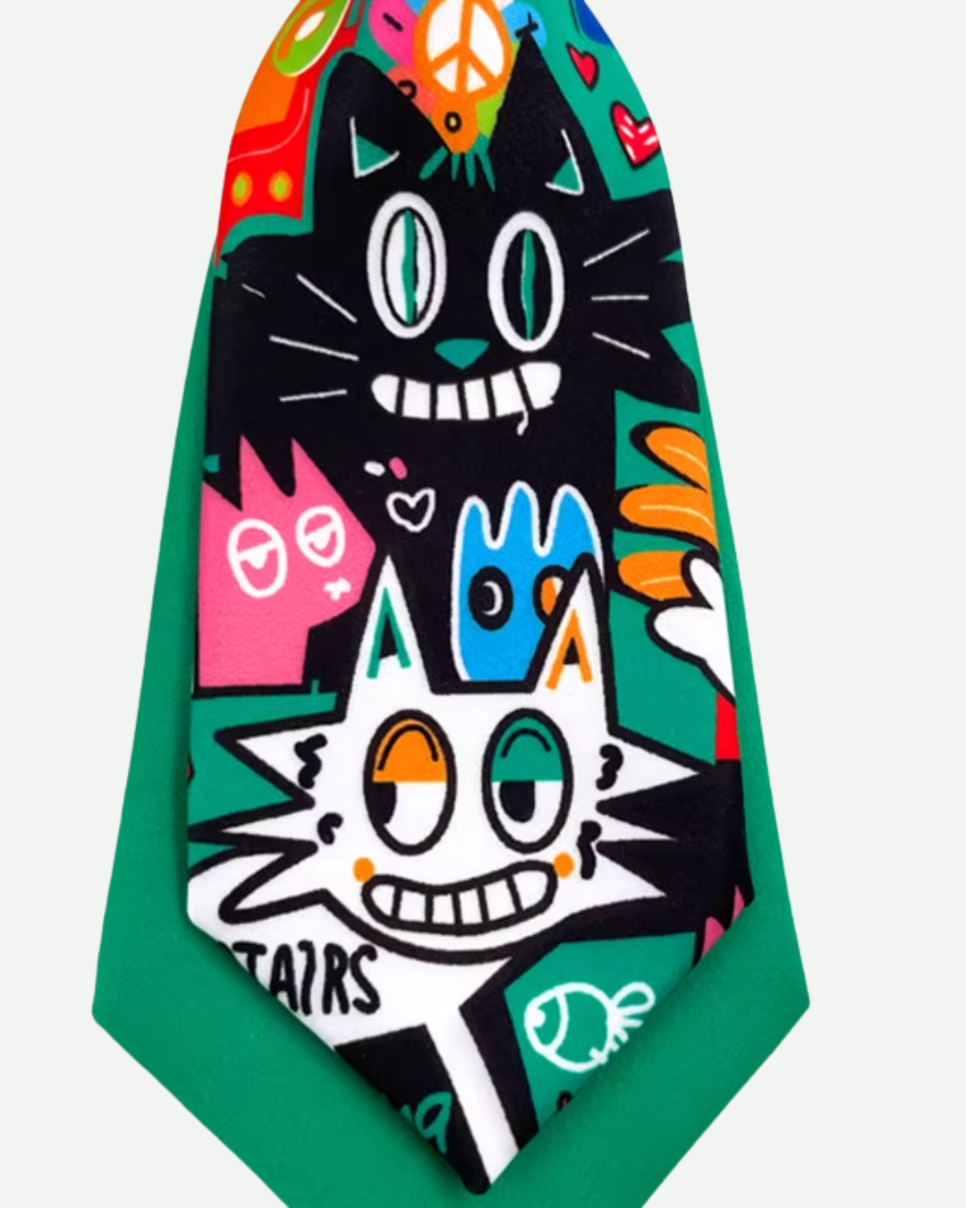 Short Tie Cat