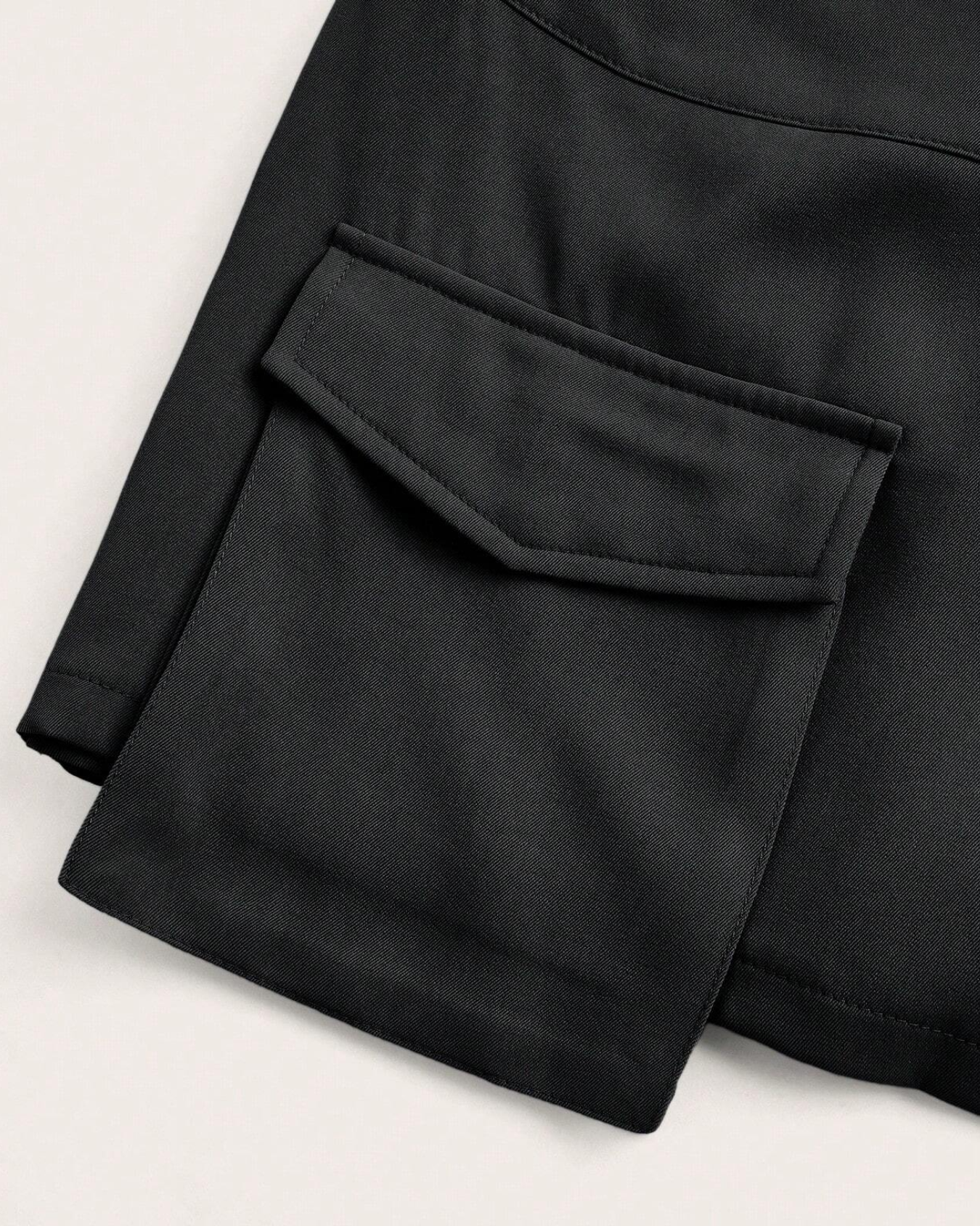 Jupe-short utilitaire à crochets