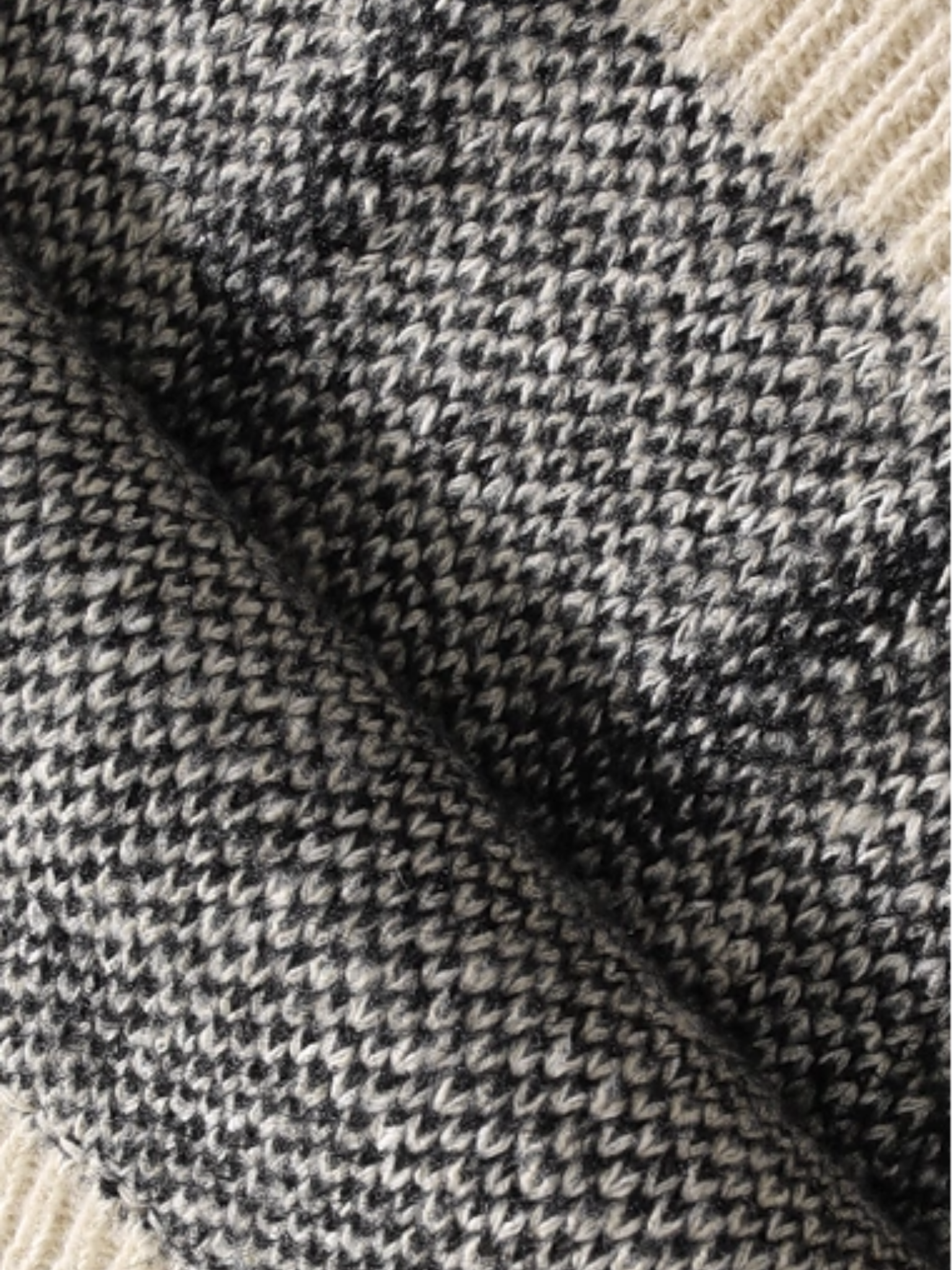 Mille-pattes à capuche décontractée