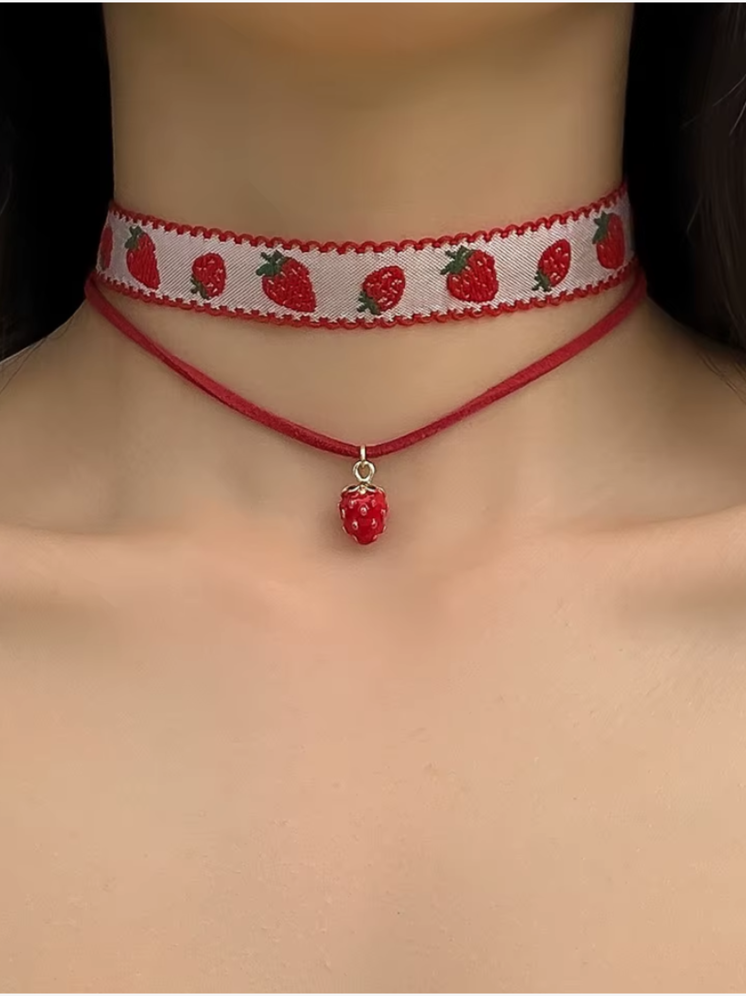 Strawberry Choker