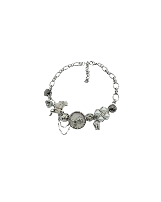Collier nœud en émail floral