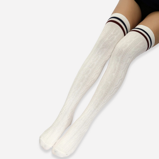 Chaussettes rayées au-dessus du genou