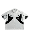 Chemise créative à la main