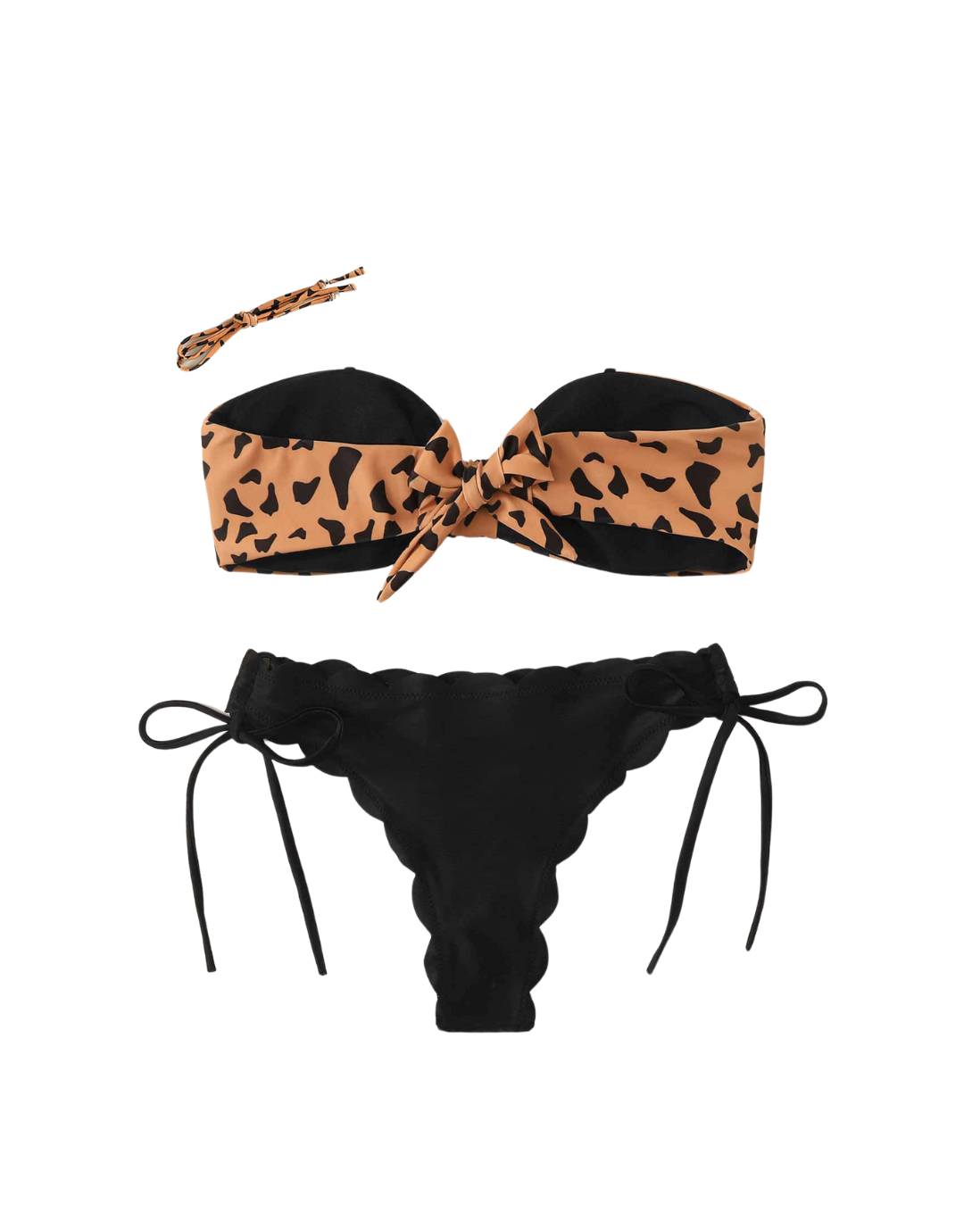 Bikini bandeau noué sur le devant