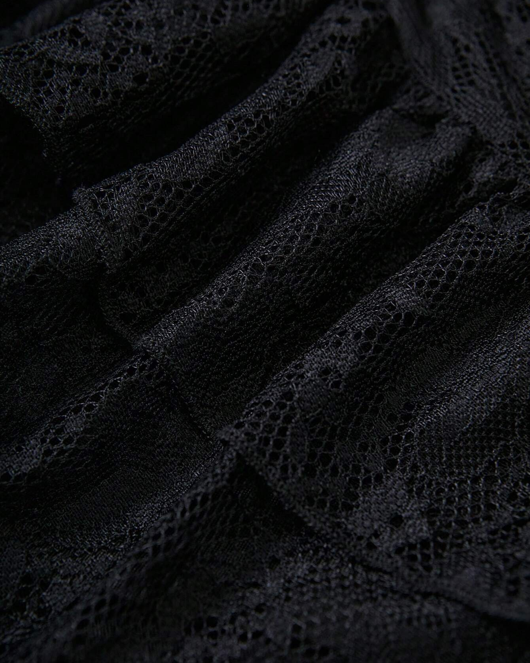 Ensemble plissé en dentelle