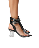 Sandales à talons transparents