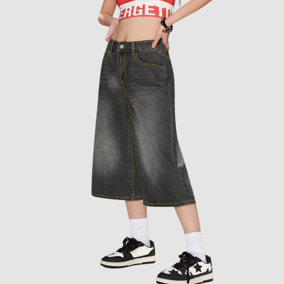 Wash Wide-Leg Denim