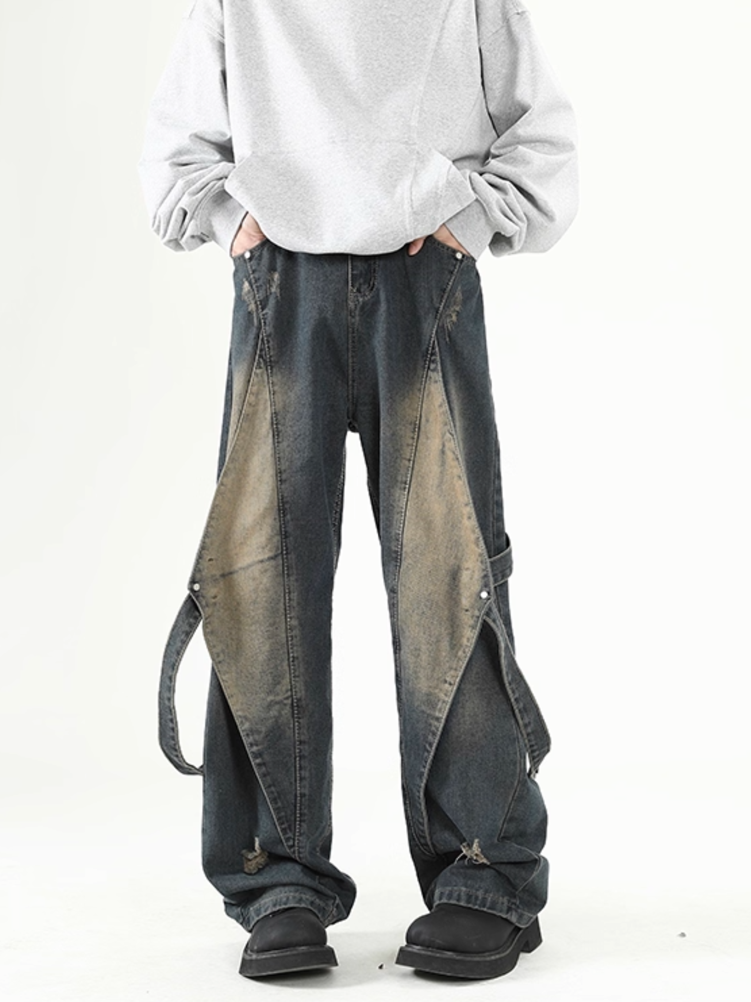 Wide-Leg Cargo Pants