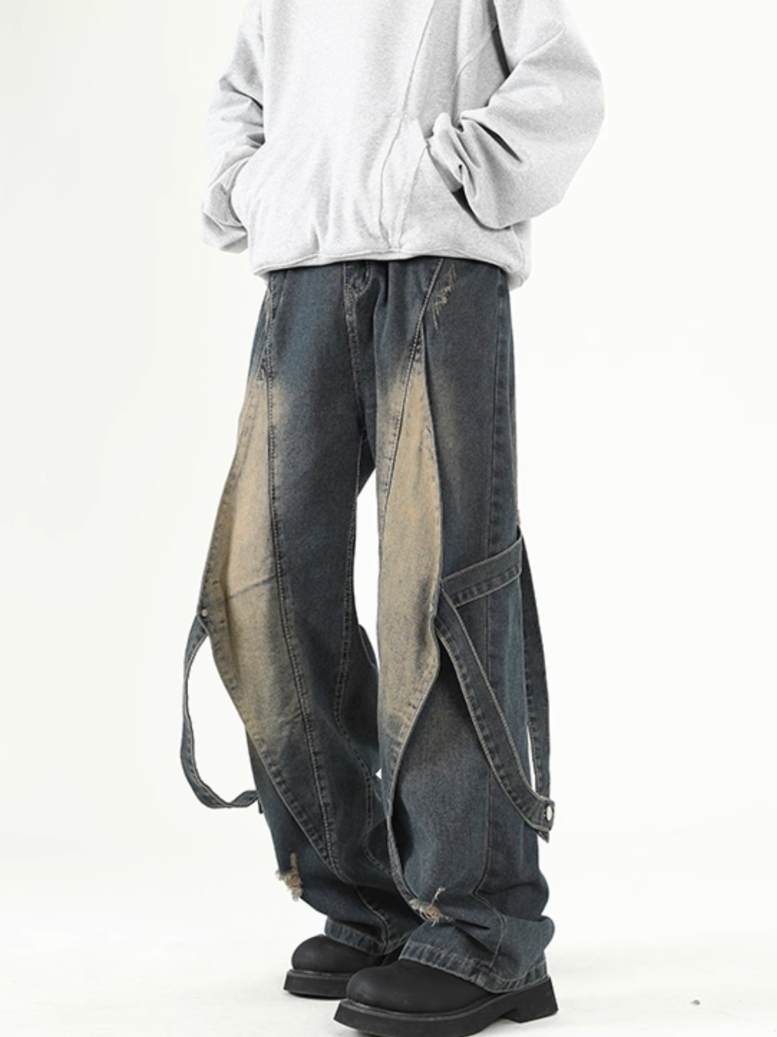 Wide-Leg Cargo Pants